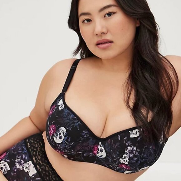 torrid Other - Torrid Womens NWT Black Skull Floral Lined Full Coverage Balconette Bra Sz 40G
